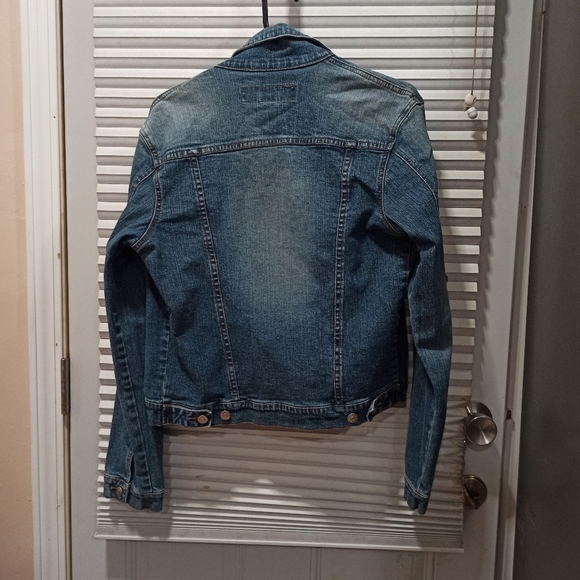 Denim jacket - Picture 6 of 16